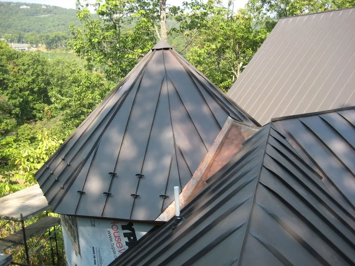 Professional Shingle Replacement & Repair by Craftsman Roofing in Harborgate