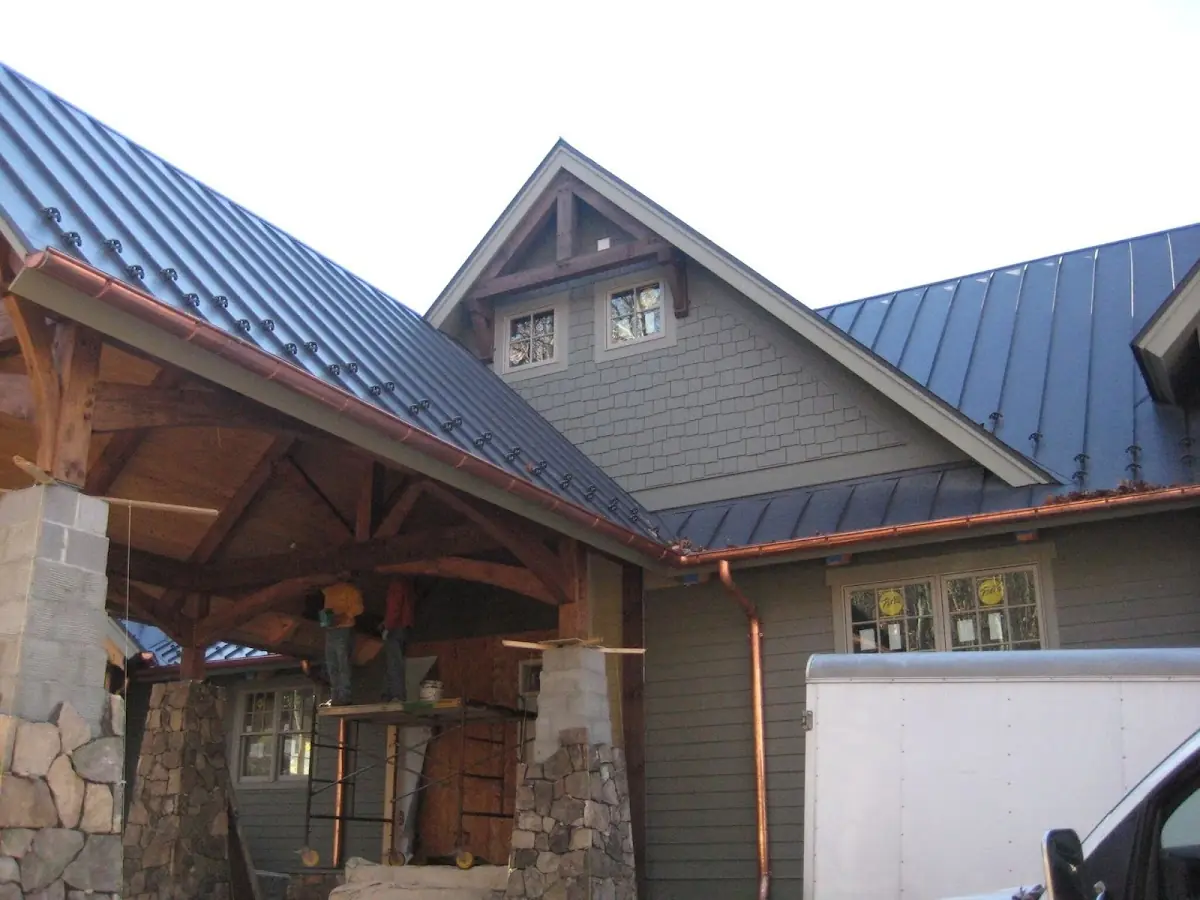 Craftsman Roofing team delivering quality roofing work in Harborgate